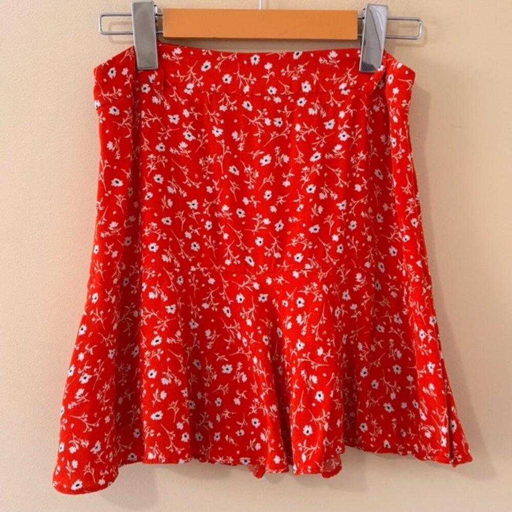 Zara| Cute Floral Flowy Ruffled Red White Mini Skirt/Skort Spring & Summer Sz M